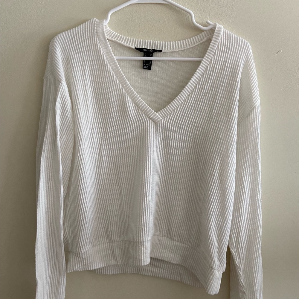 Cropped white sweater